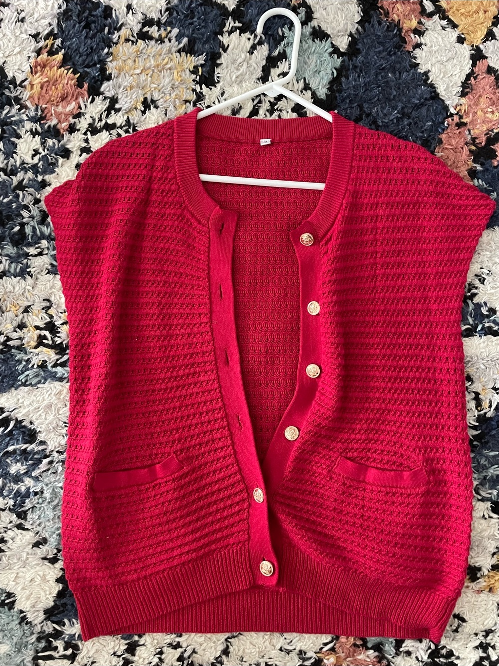 Source Unknown Red Textured Button-Front Women’s Sweater Vest